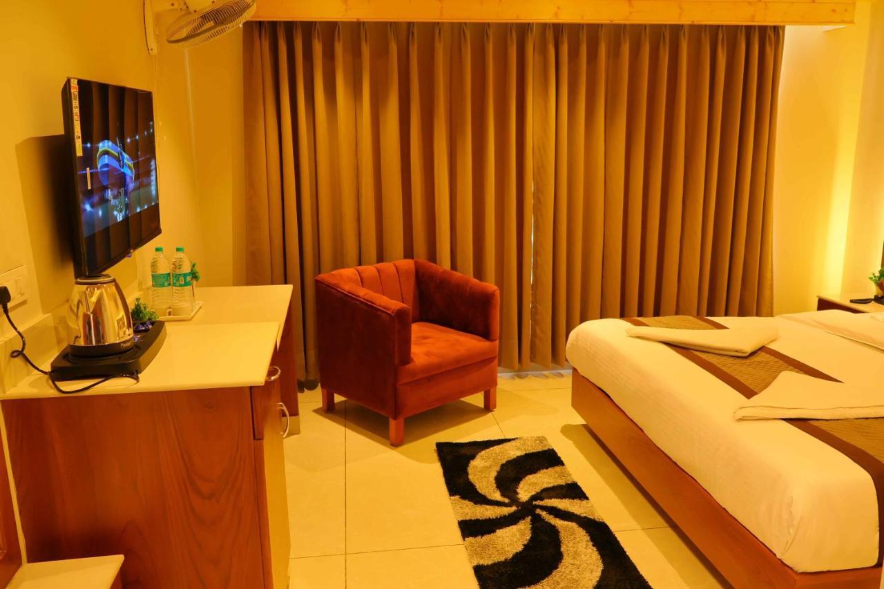 Sa-Ba Manali Inn, Mall Road Buitenkant foto